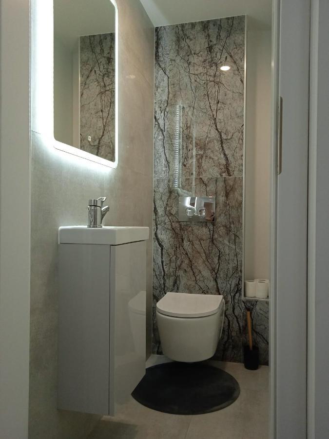 Appartement Apartament Olsztynska à Radom Extérieur photo